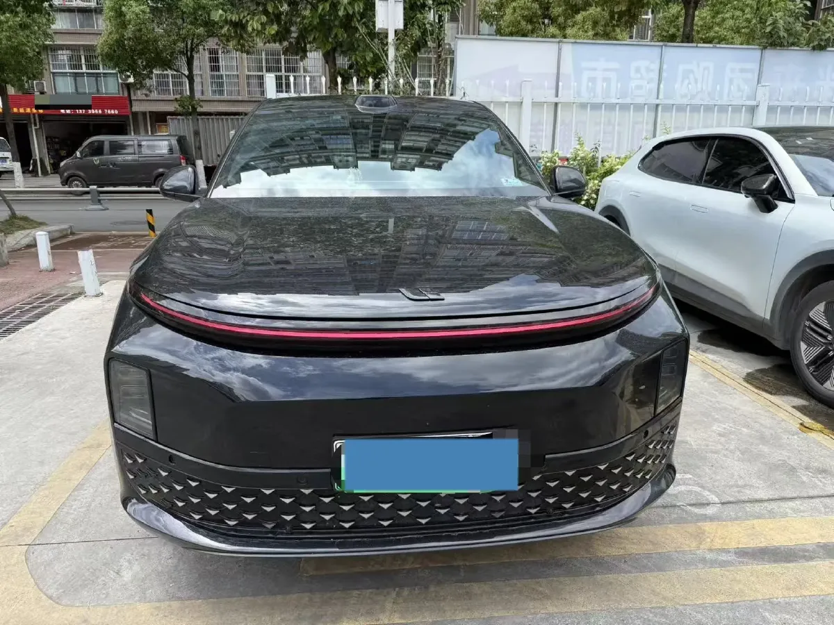 2024 Li L6 Range Extended 154HP L4 REEV 36.8KWH,autocango,china used car exporter,china ev exporter,chinese used car exporter,chinese used ev exporter
