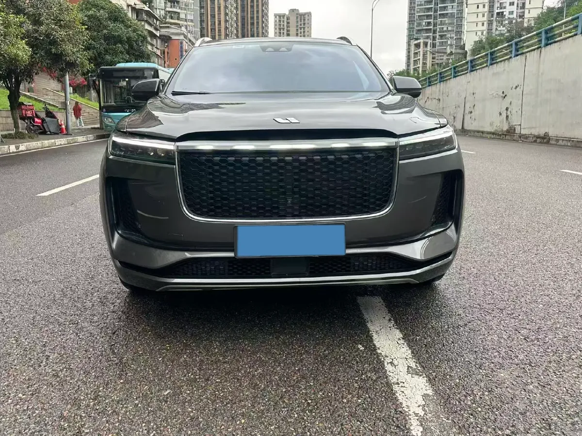 2021 Li ONE Range Extended 131HP REEV 40.5KWH,autocango,china used car exporter,china ev exporter,chinese used car exporter,chinese used ev exporter