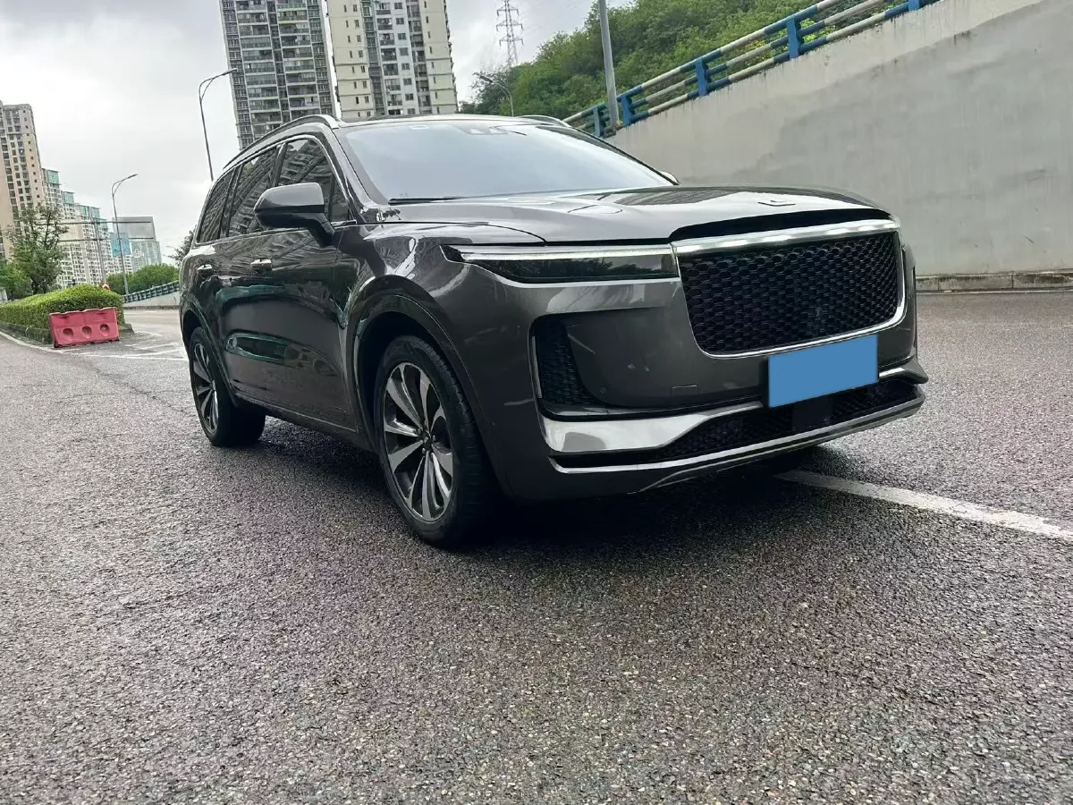 2021 Li ONE Range Extended 131HP REEV 40.5KWH,autocango,china used car exporter,china ev exporter,chinese used car exporter,chinese used ev exporter