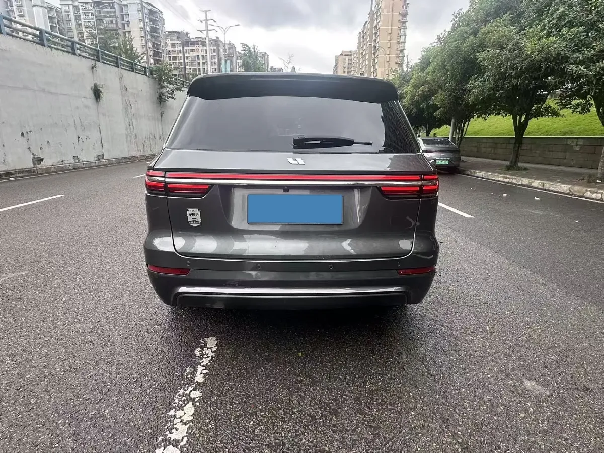 2021 Li ONE Range Extended 131HP REEV 40.5KWH,autocango,china used car exporter,china ev exporter,chinese used car exporter,chinese used ev exporter