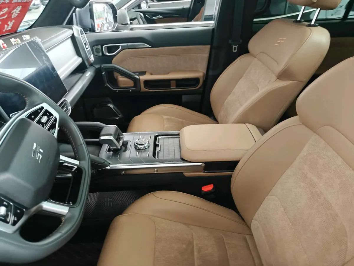 2023 Jetour Traveller 2.0T 254HP L4 7DCT,autocango,china used car exporter,china ev exporter,chinese used car exporter,chinese used ev exporter