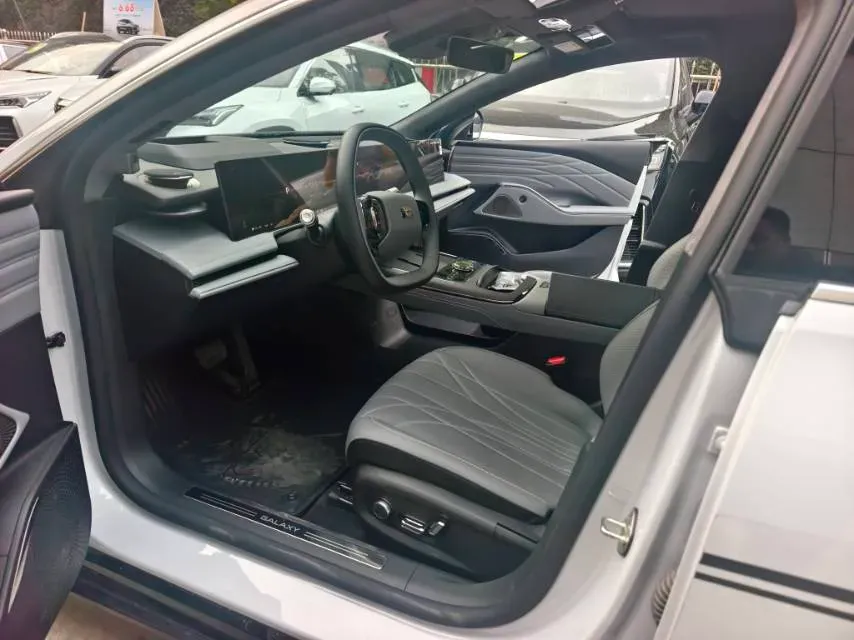 2025 Geely Galaxy E8 BEV 76KWH,autocango,china used car exporter,china ev exporter,chinese used car exporter,chinese used ev exporter