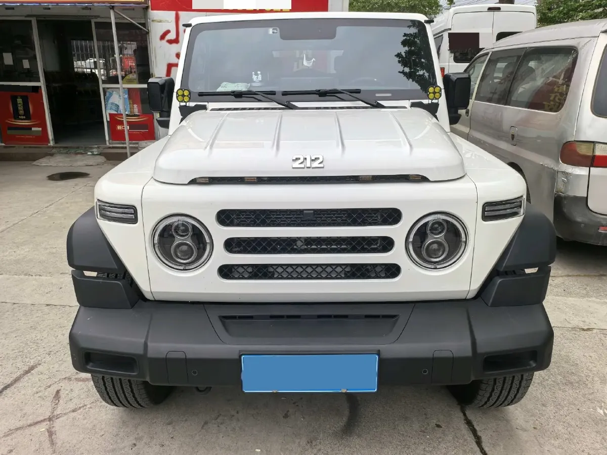 2024 212 212 T01 2.0T 252HP L4 8AT,autocango,china used car exporter,china ev exporter,chinese used car exporter,chinese used ev exporter