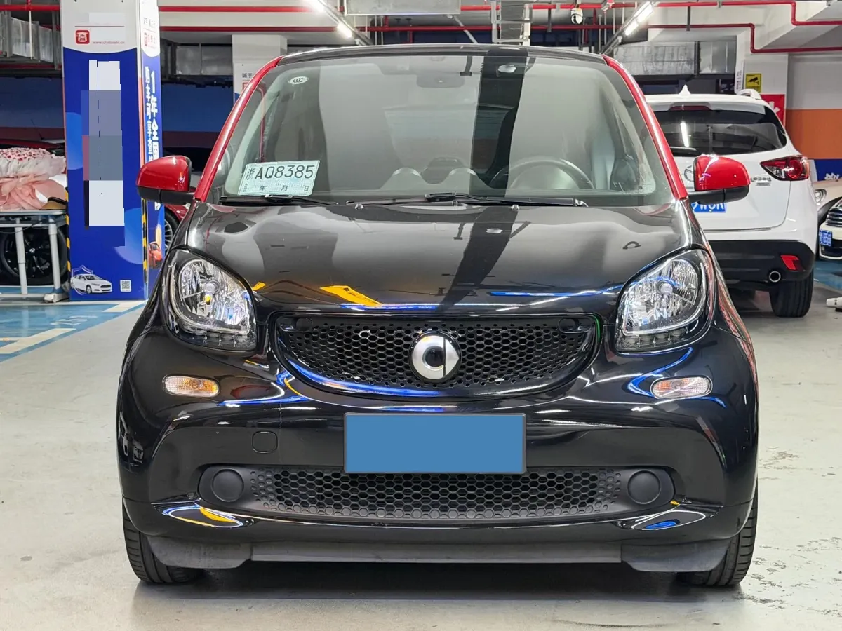 2017 Smart smart fortwo 1.0L 71HP L3 6DCT,autocango,china used car exporter,china ev exporter,chinese used car exporter,chinese used ev exporter