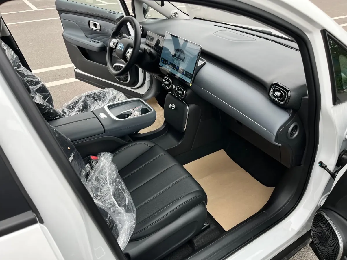 2025 Aion AION UT BEV 44.257/44.12/44.133KWH,autocango,china used car exporter,china ev exporter,chinese used car exporter,chinese used ev exporter