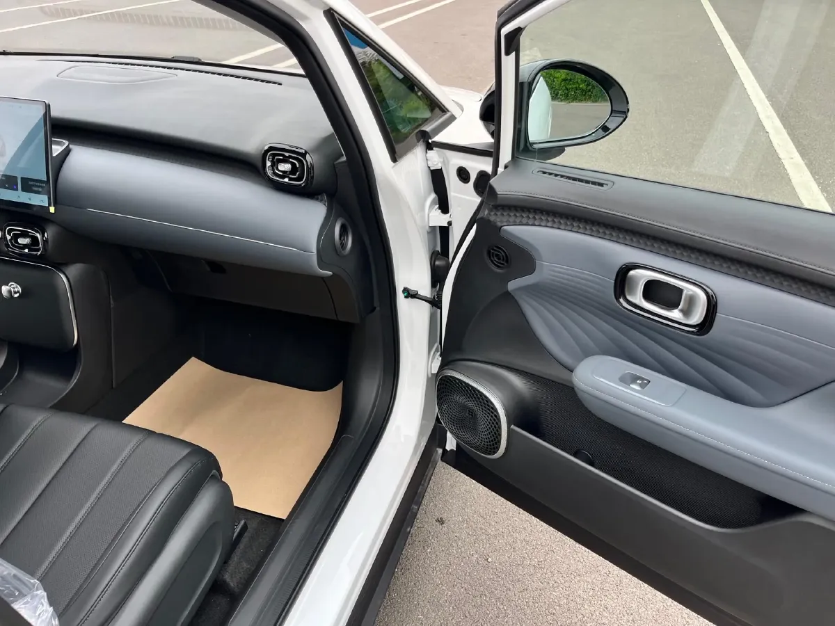 2025 Aion AION UT BEV 44.257/44.12/44.133KWH,autocango,china used car exporter,china ev exporter,chinese used car exporter,chinese used ev exporter