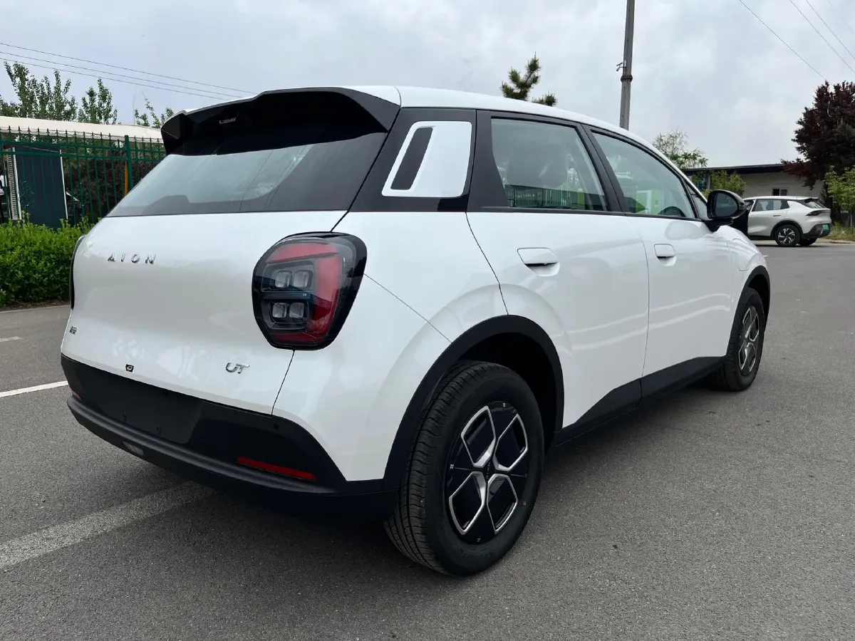 2025 Aion AION UT BEV 44.257/44.12/44.133KWH,autocango,china used car exporter,china ev exporter,chinese used car exporter,chinese used ev exporter