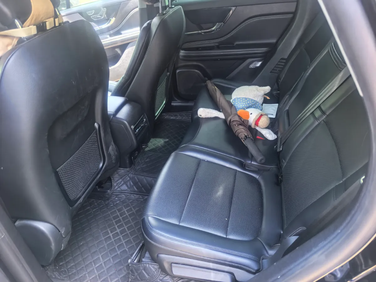 2021 Lincoln Corsair 2.0T 245HP L4 8AT,autocango,china used car exporter,china ev exporter,chinese used car exporter,chinese used ev exporter