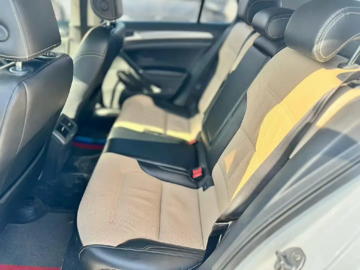 2017 Volkswagen Golf 1.4T 131HP L4 7DCT,autocango,china used car exporter,china ev exporter,chinese used car exporter,chinese used ev exporter