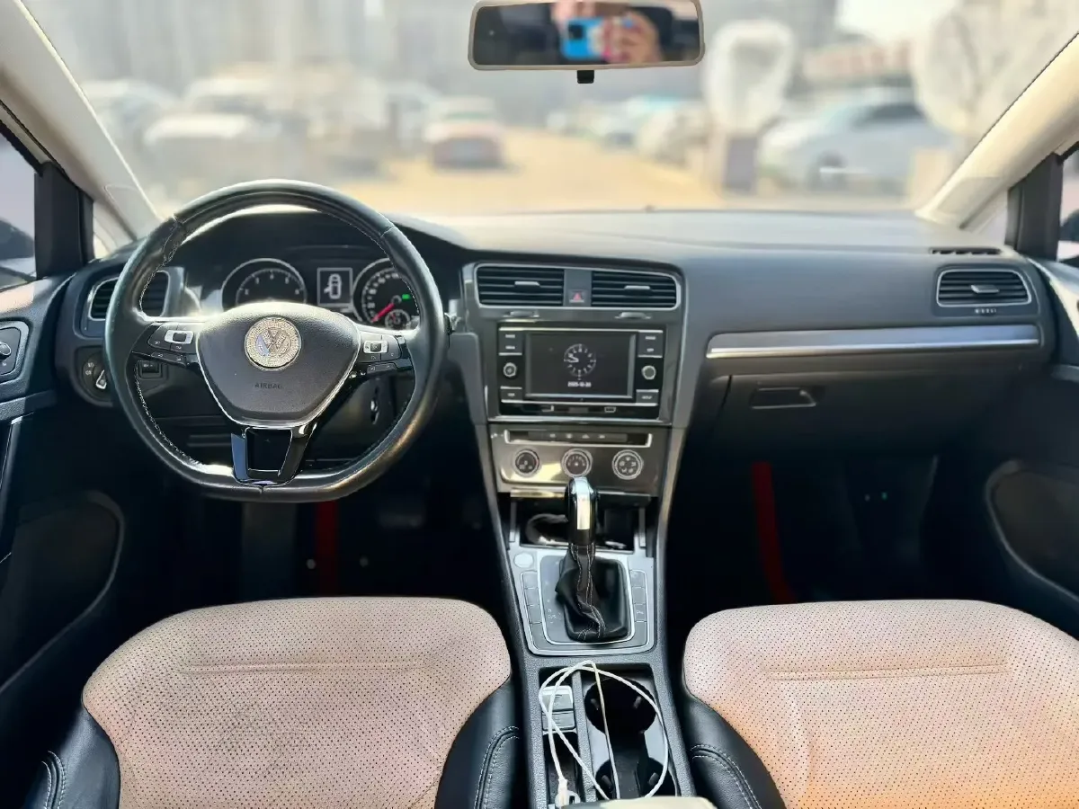 2017 Volkswagen Golf 1.4T 131HP L4 7DCT,autocango,china used car exporter,china ev exporter,chinese used car exporter,chinese used ev exporter