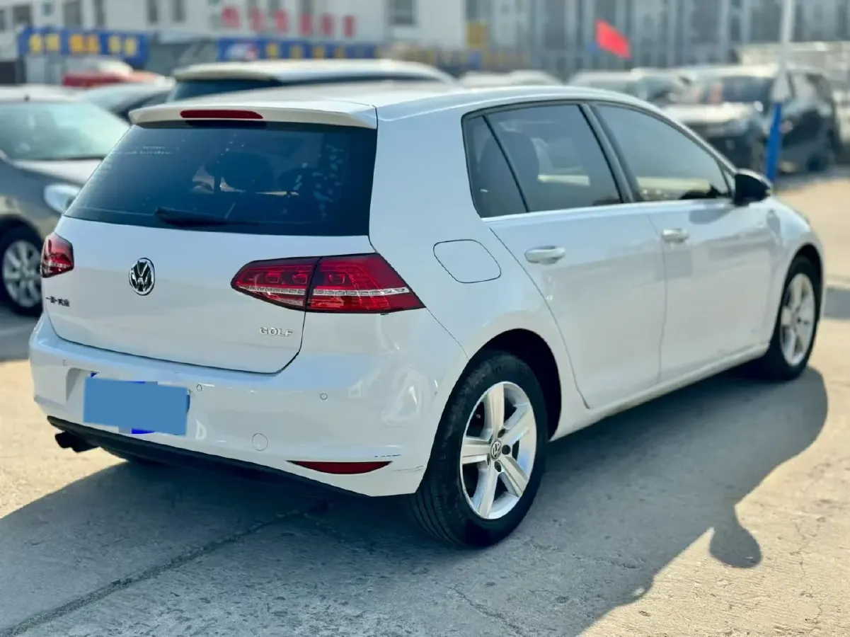 2017 Volkswagen Golf 1.4T 131HP L4 7DCT,autocango,china used car exporter,china ev exporter,chinese used car exporter,chinese used ev exporter