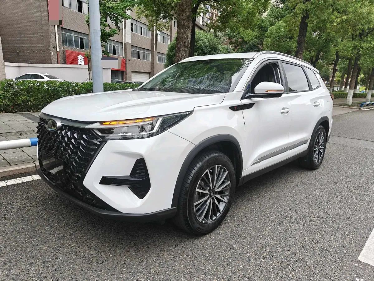 2024 Chery Tiggo 8 PRO 1.6T 197HP L4 7DCT,autocango,china used car exporter,china ev exporter,chinese used car exporter,chinese used ev exporter