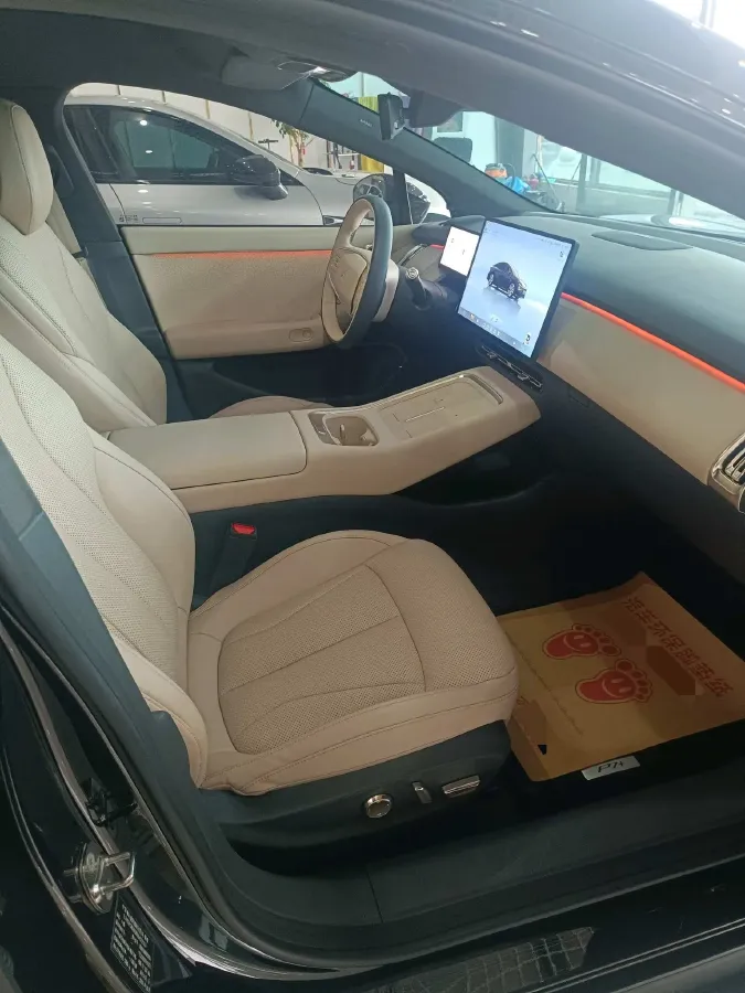 2024 Xpeng P7+ BEV 60.7KWH,autocango,china used car exporter,china ev exporter,chinese used car exporter,chinese used ev exporter