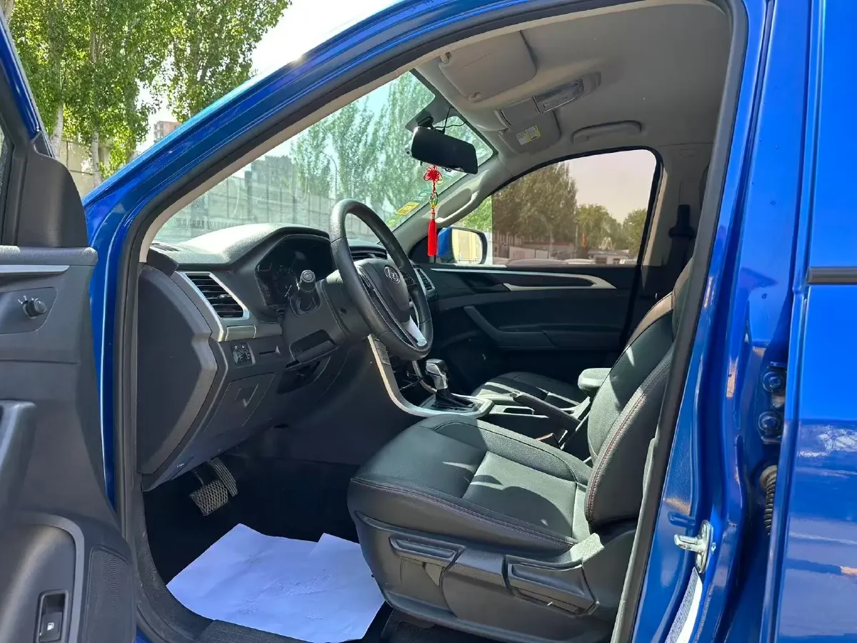 2017 MAXUS T60 2.0T 224HP L4 6AT,autocango,china used car exporter,china ev exporter,chinese used car exporter,chinese used ev exporter