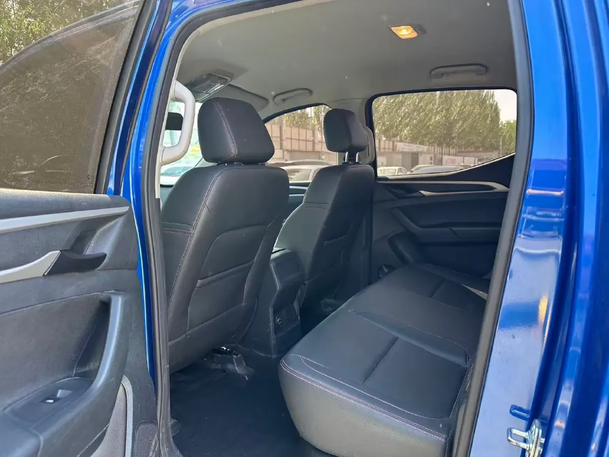 2017 MAXUS T60 2.0T 224HP L4 6AT,autocango,china used car exporter,china ev exporter,chinese used car exporter,chinese used ev exporter