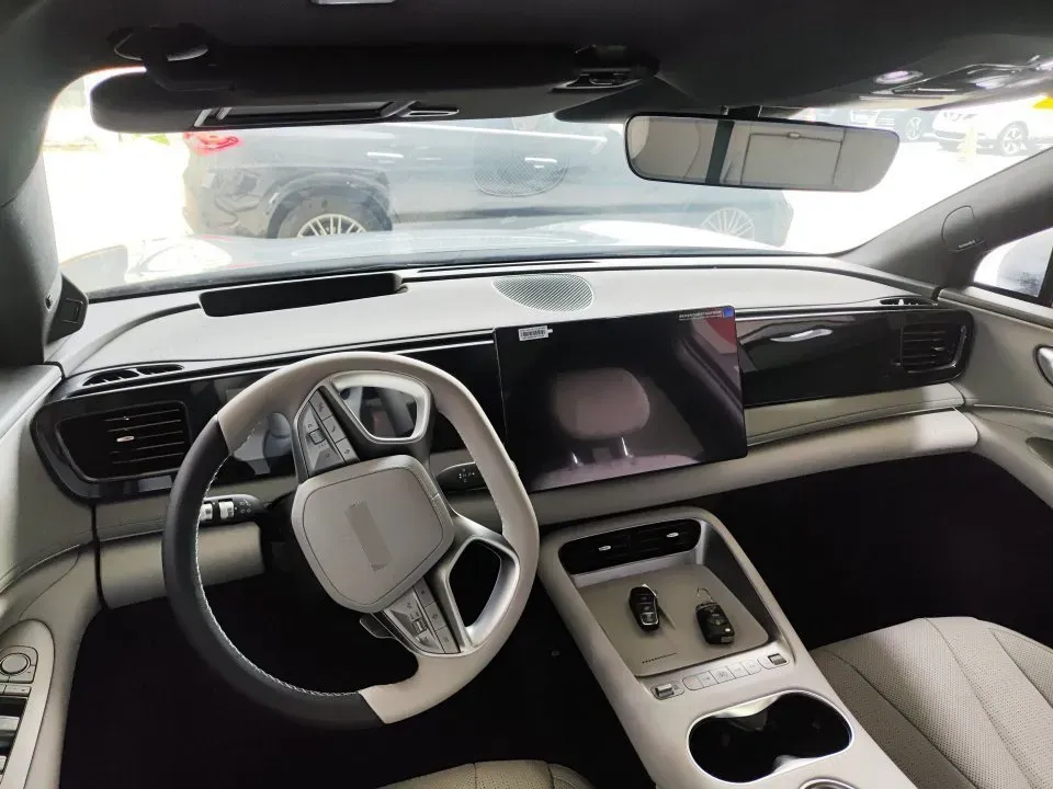 2026 Jetour ShanHai L7 PLUS 1.5T 156HP L4 1DHT PHEV,autocango,china used car exporter,china ev exporter,chinese used car exporter,chinese used ev exporter