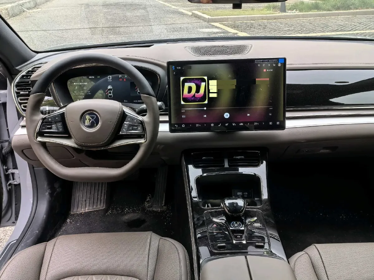 2025 BYD Han 1.5T 156HP L4 E-CVT PHEV,autocango,china used car exporter,china ev exporter,chinese used car exporter,chinese used ev exporter