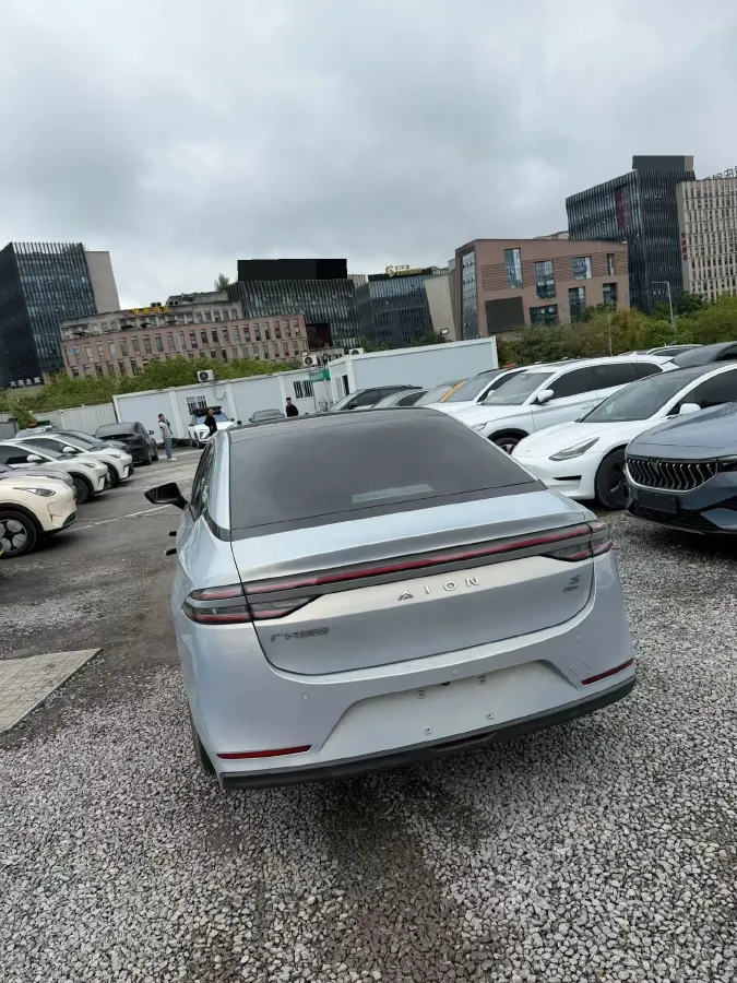 2022 ChangAn Oshan Z6 1.5T 170HP L4 6TCT PHEV 28.4KWH,autocango,china used car exporter,china ev exporter,chinese used car exporter,chinese used ev exporter