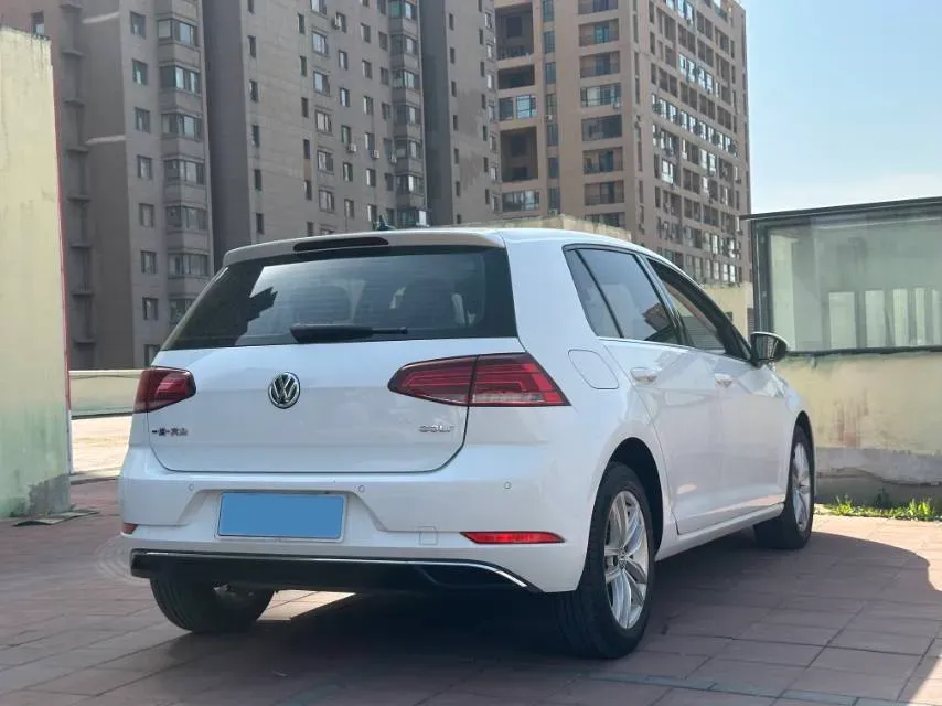 2019 Volkswagen Golf 1.6L 110HP L4 6AT,autocango,china used car exporter,china ev exporter,chinese used car exporter,chinese used ev exporter