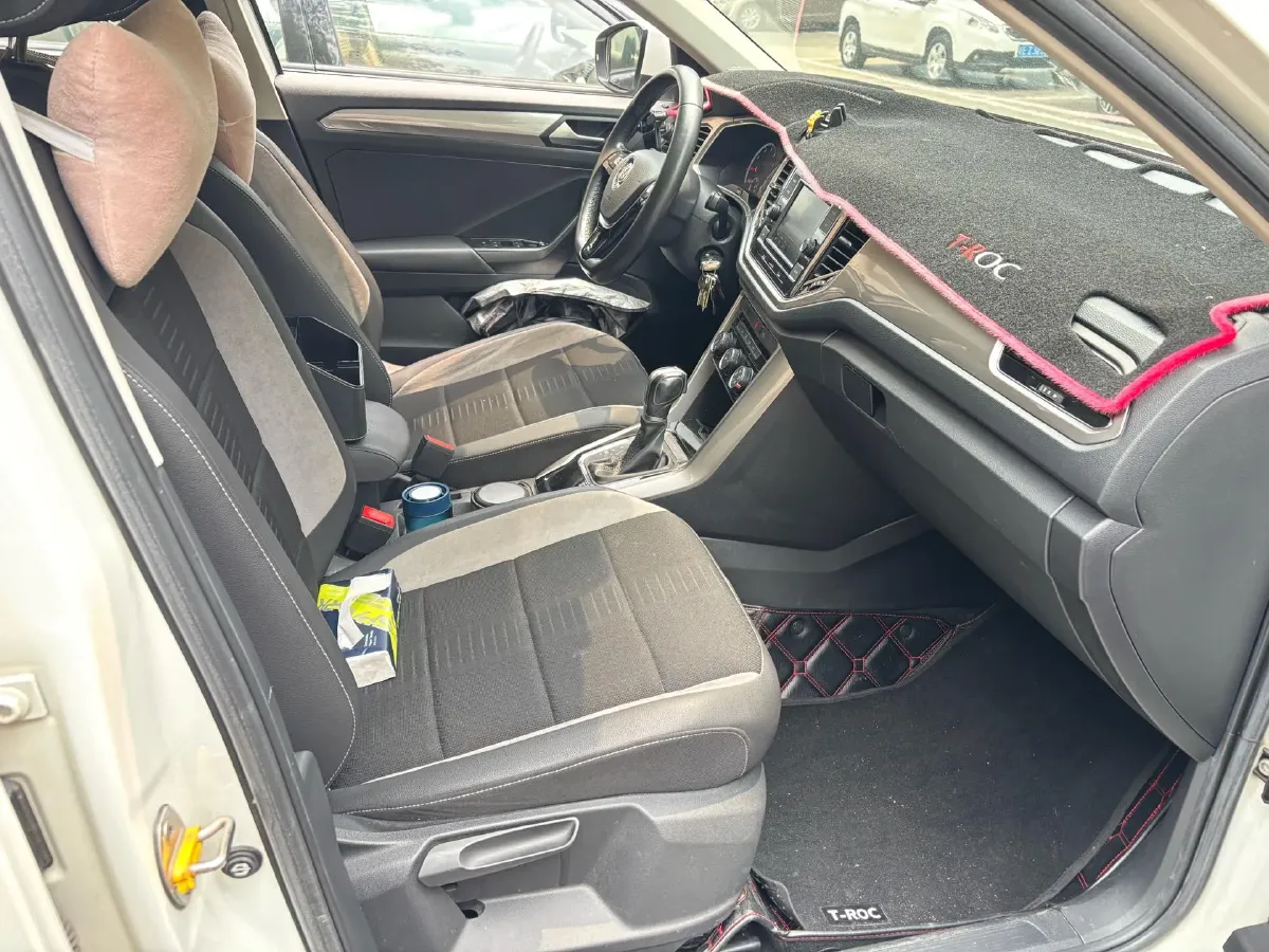 2019 Volkswagen T-Roc 1.4T 131HP L4 7DCT,autocango,china used car exporter,china ev exporter,chinese used car exporter,chinese used ev exporter