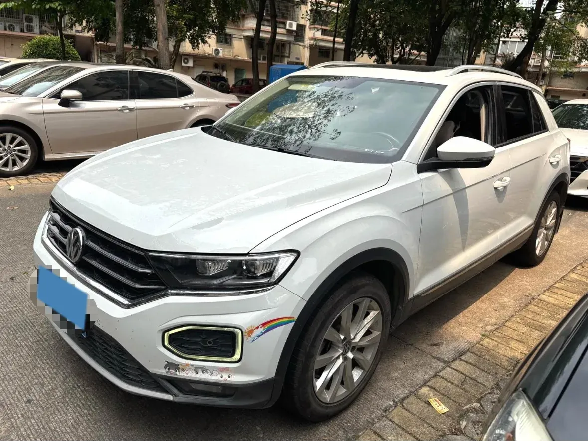 2019 Volkswagen T-Roc 1.4T 131HP L4 7DCT,autocango,china used car exporter,china ev exporter,chinese used car exporter,chinese used ev exporter