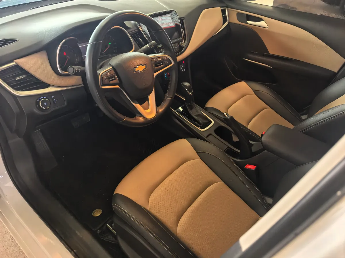2022 Chevrolet Monza 1.5L 113HP L4 6AT,autocango,china used car exporter,china ev exporter,chinese used car exporter,chinese used ev exporter