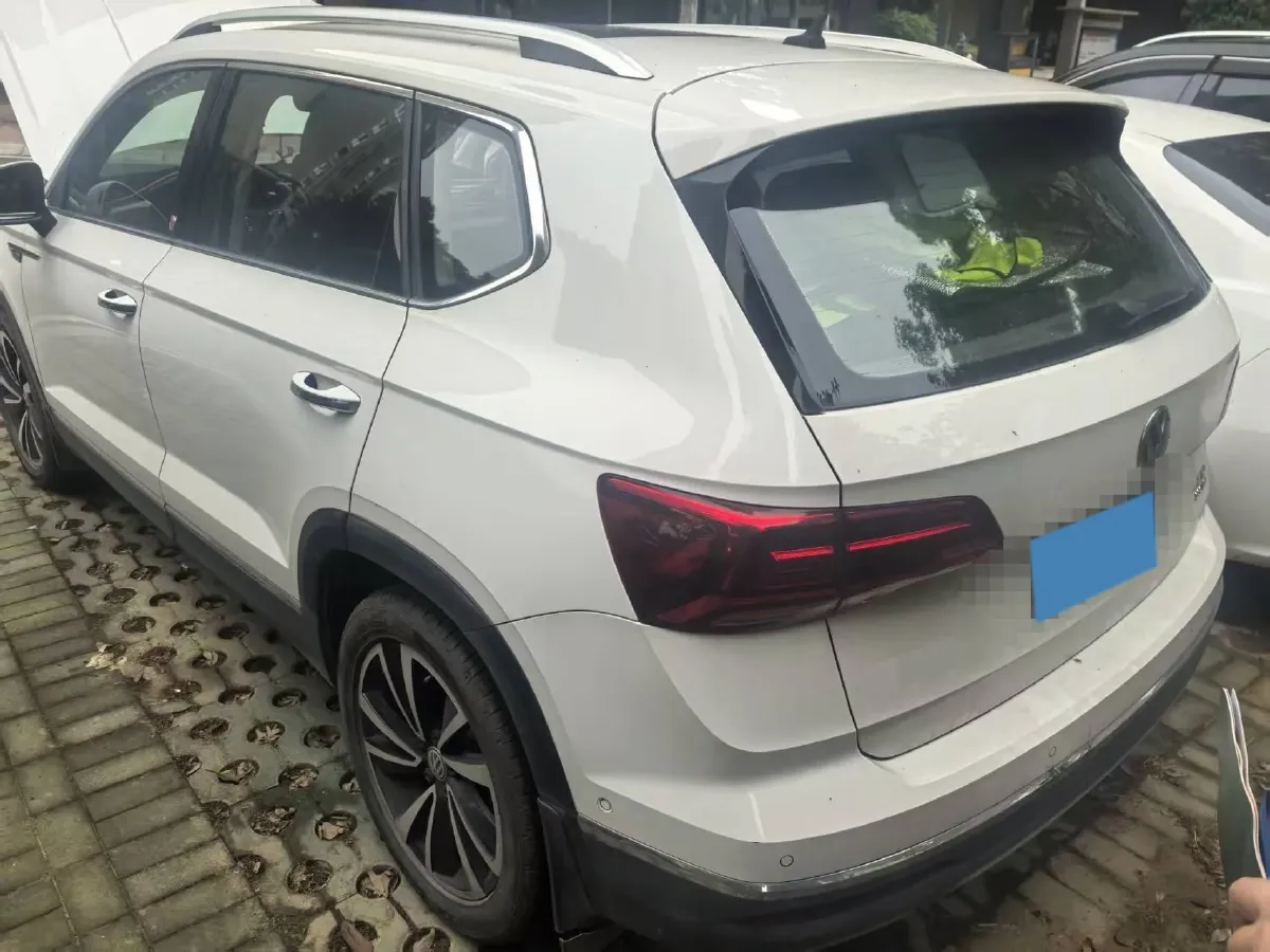 2020 Volkswagen Tharu 2.0T 186HP L4 7DCT,autocango,china used car exporter,china ev exporter,chinese used car exporter,chinese used ev exporter
