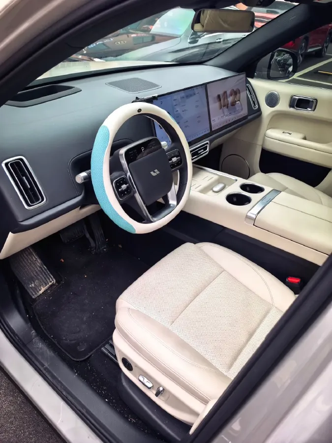 2024 Li L6 Range Extended 154HP L4 REEV 36.8KWH,autocango,china used car exporter,china ev exporter,chinese used car exporter,chinese used ev exporter