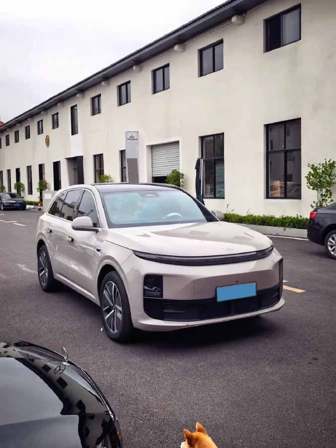 2024 Li L6 Range Extended 154HP L4 REEV 36.8KWH,autocango,china used car exporter,china ev exporter,chinese used car exporter,chinese used ev exporter