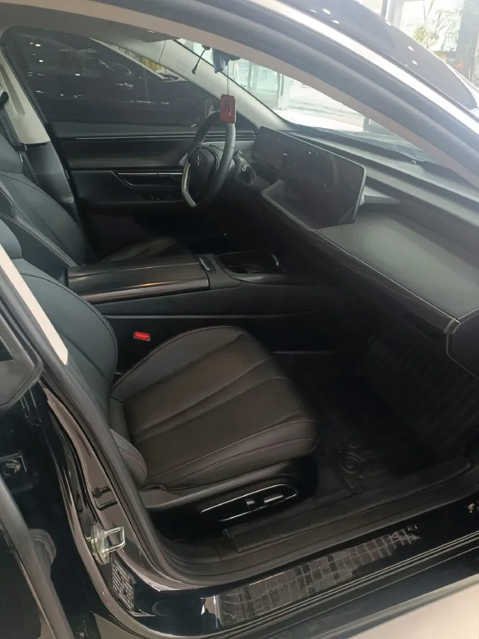 2022 Xpeng P7 BEV 83.1KWH,autocango,china used car exporter,china ev exporter,chinese used car exporter,chinese used ev exporter