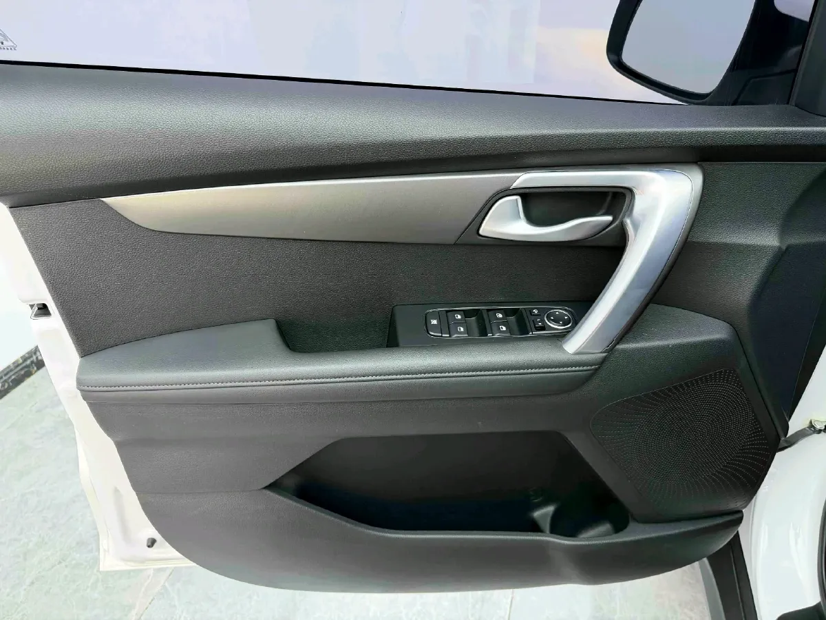 2019 Kia Sportage R 2.0L 160HP L4 6AT,autocango,china used car exporter,china ev exporter,chinese used car exporter,chinese used ev exporter