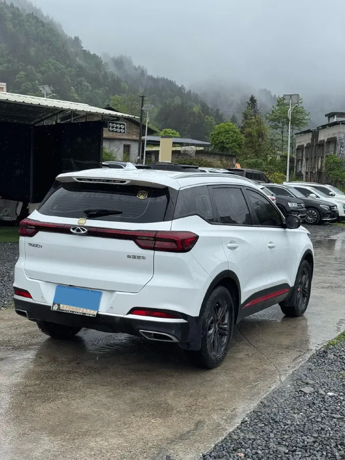 2022 Chery Tiggo 7 1.6T 197HP L4 7DCT,autocango,china used car exporter,china ev exporter,chinese used car exporter,chinese used ev exporter