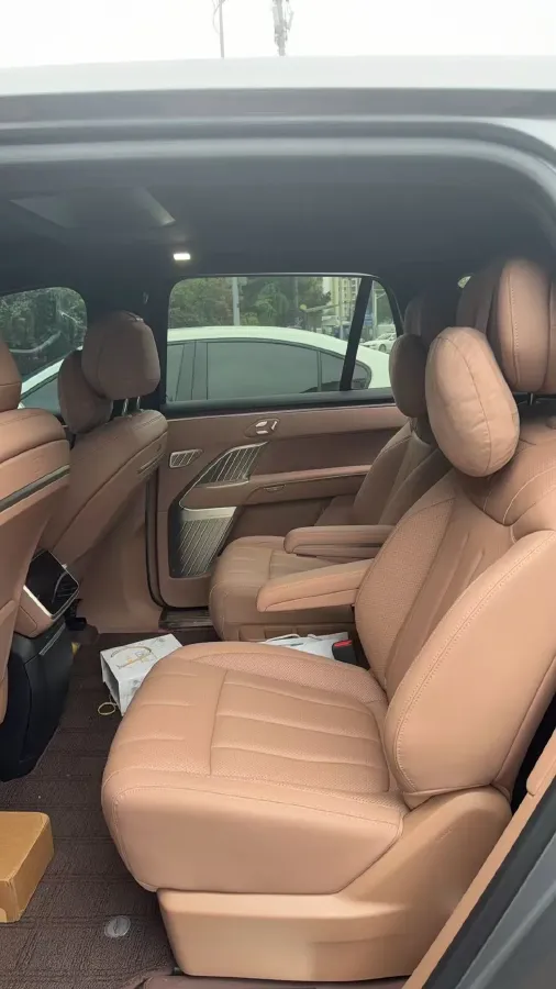 2025 ONVO L90 BEV,autocango,china used car exporter,china ev exporter,chinese used car exporter,chinese used ev exporter