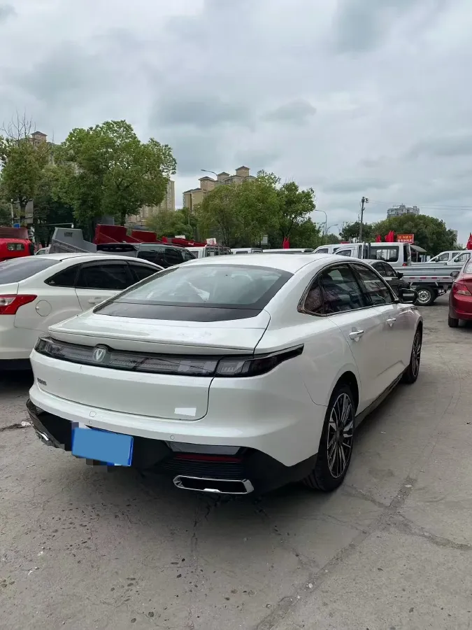 2026 ChangAn Eado 1.5T 192HP L4 7DCT,autocango,china used car exporter,china ev exporter,chinese used car exporter,chinese used ev exporter