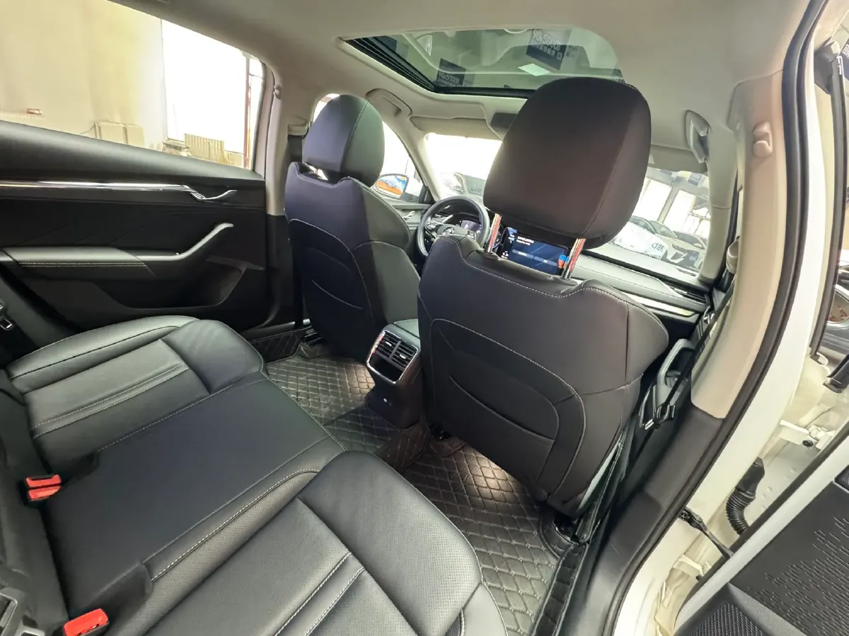 2021 Skoda Octavia 1.4T 150HP L4 7DCT,autocango,china used car exporter,china ev exporter,chinese used car exporter,chinese used ev exporter