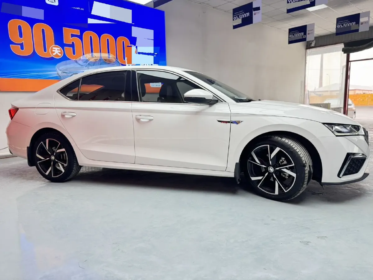 2021 Skoda Octavia 1.4T 150HP L4 7DCT,autocango,china used car exporter,china ev exporter,chinese used car exporter,chinese used ev exporter