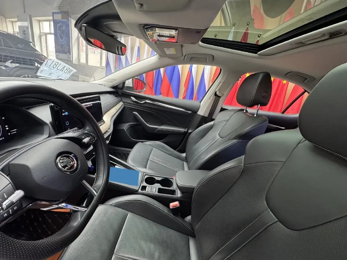 2021 Skoda Octavia 1.4T 150HP L4 7DCT,autocango,china used car exporter,china ev exporter,chinese used car exporter,chinese used ev exporter