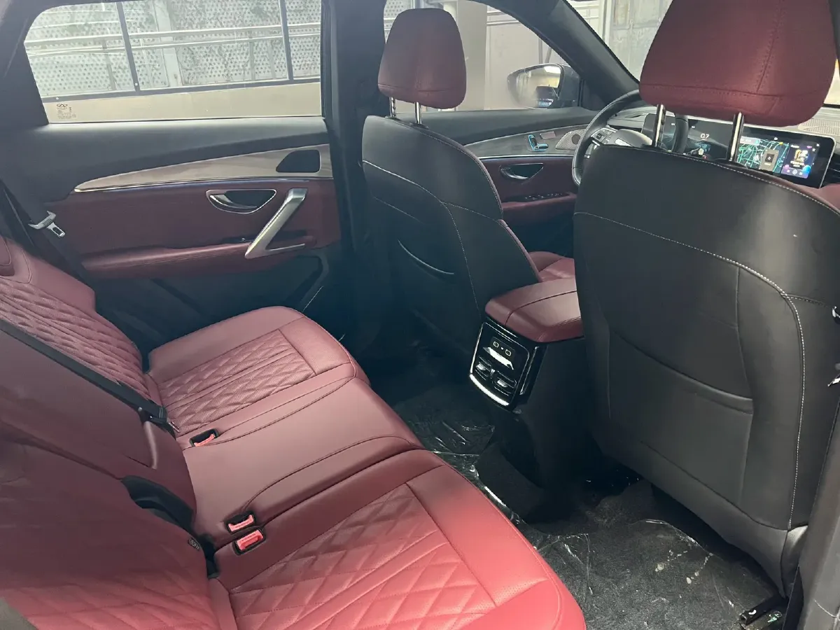 2023 Jetour X70 Plus 1.5T 156HP L4 6DCT,autocango,china used car exporter,china ev exporter,chinese used car exporter,chinese used ev exporter