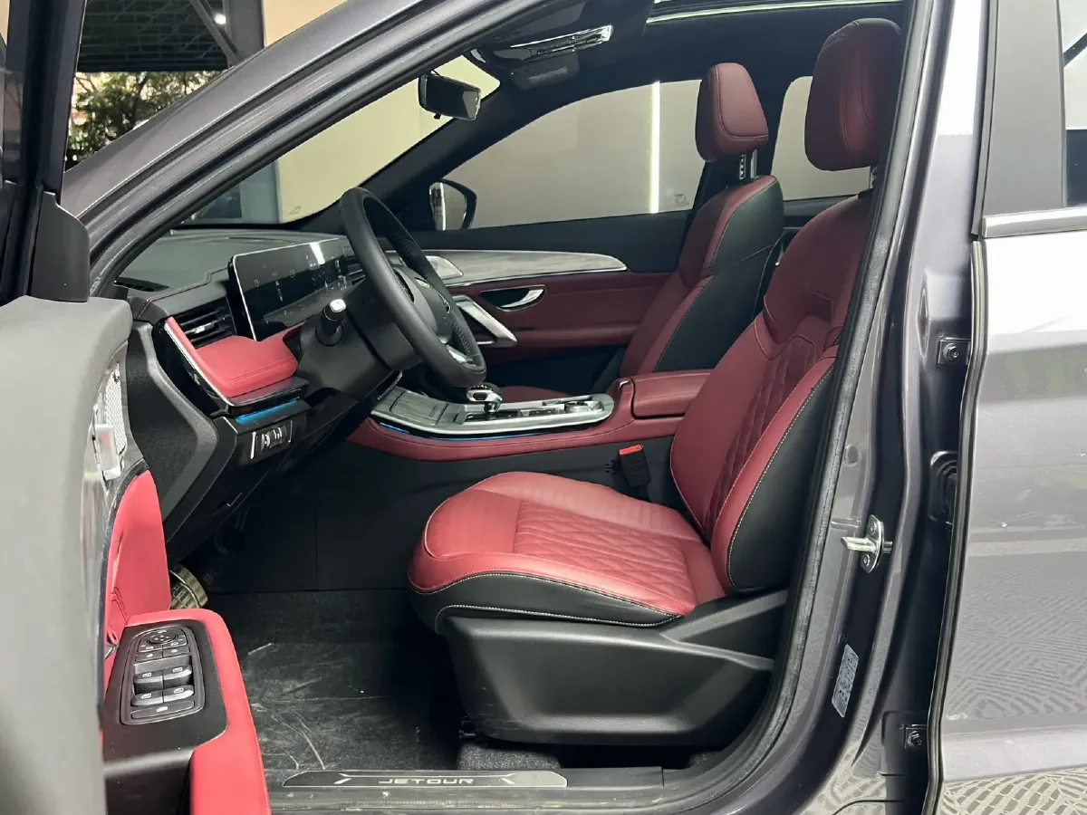 2023 Jetour X70 Plus 1.5T 156HP L4 6DCT,autocango,china used car exporter,china ev exporter,chinese used car exporter,chinese used ev exporter