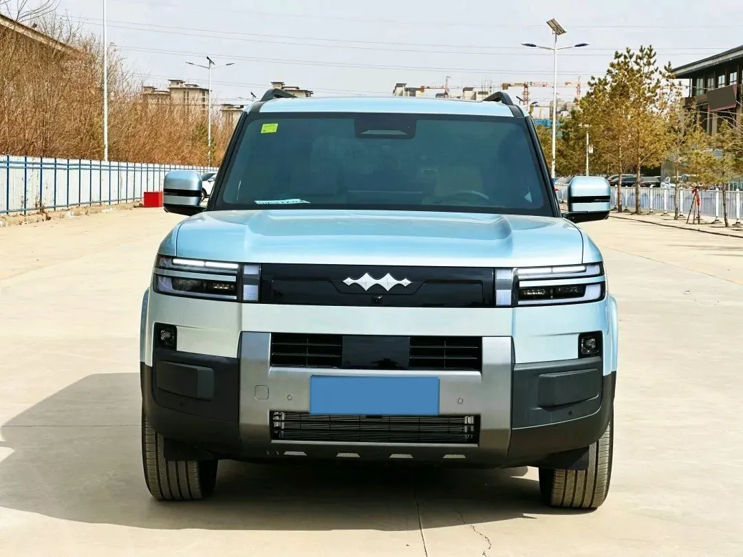 2025 FangChengBao Tai 7 1.5T 156HP L4 E-CVT PHEV,autocango,china used car exporter,china ev exporter,chinese used car exporter,chinese used ev exporter
