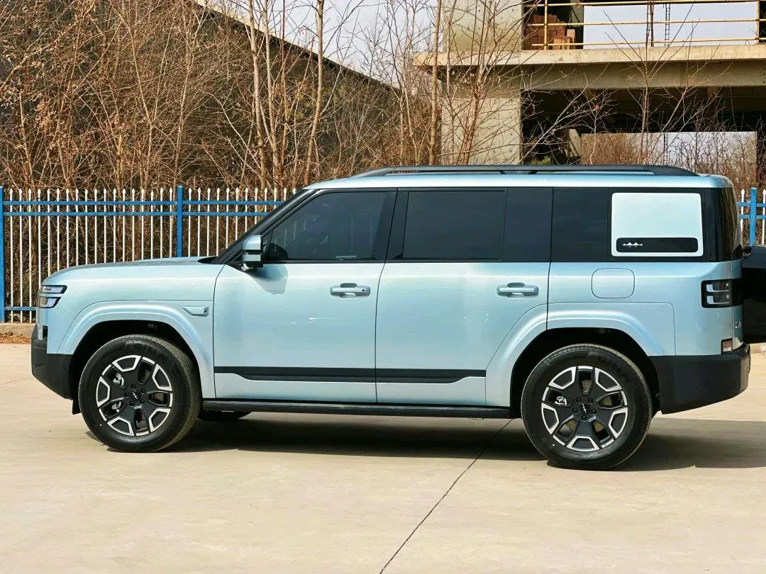 2025 FangChengBao Tai 7 1.5T 156HP L4 E-CVT PHEV,autocango,china used car exporter,china ev exporter,chinese used car exporter,chinese used ev exporter