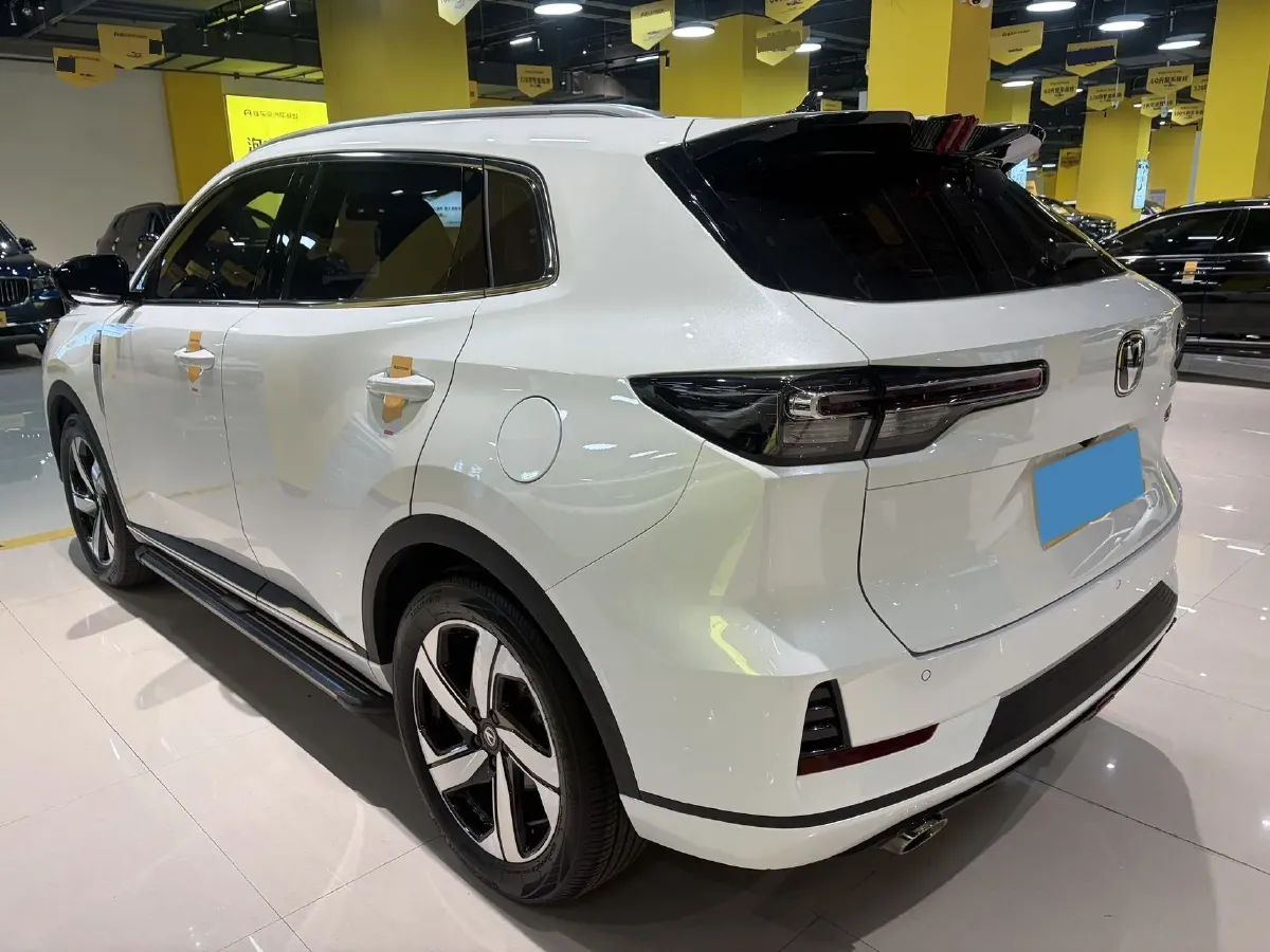 2023 ChangAn CS55 Plus 1.5T 188HP L4 7DCT,autocango,china used car exporter,china ev exporter,chinese used car exporter,chinese used ev exporter