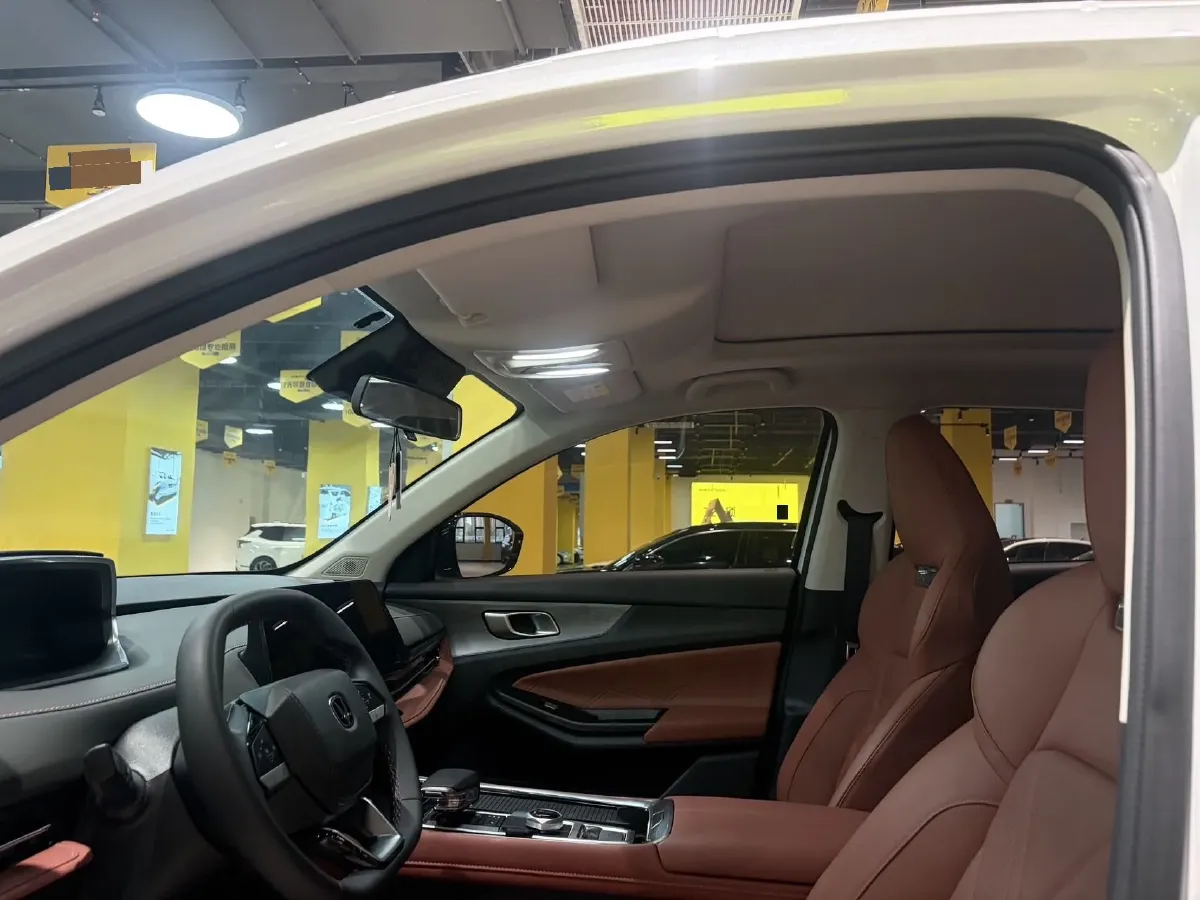 2023 ChangAn CS55 Plus 1.5T 188HP L4 7DCT,autocango,china used car exporter,china ev exporter,chinese used car exporter,chinese used ev exporter