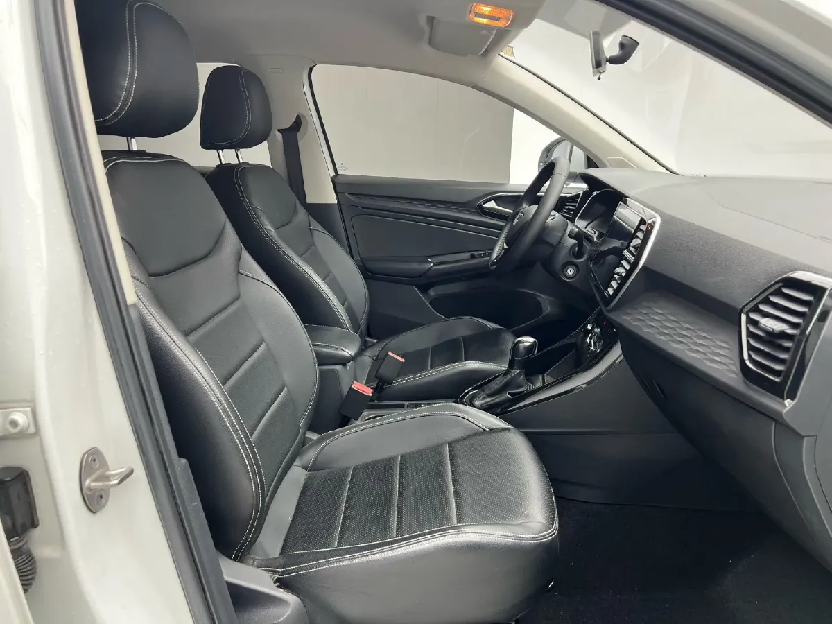 2022 Jetta VS5 1.4T 150HP L4 6AT,autocango,china used car exporter,china ev exporter,chinese used car exporter,chinese used ev exporter