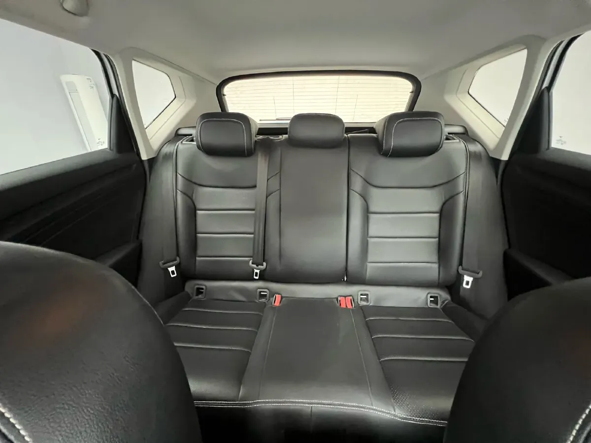 2022 Jetta VS5 1.4T 150HP L4 6AT,autocango,china used car exporter,china ev exporter,chinese used car exporter,chinese used ev exporter