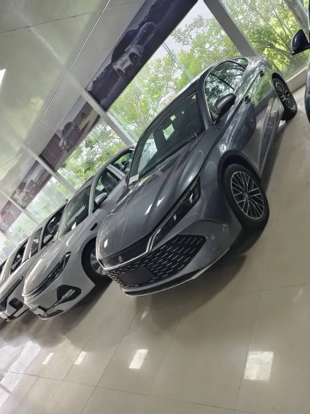 2024 BYD Seal 06 1.5L 101HP L4 E-CVT PHEV 15.87KWH,autocango,china used car exporter,china ev exporter,chinese used car exporter,chinese used ev exporter