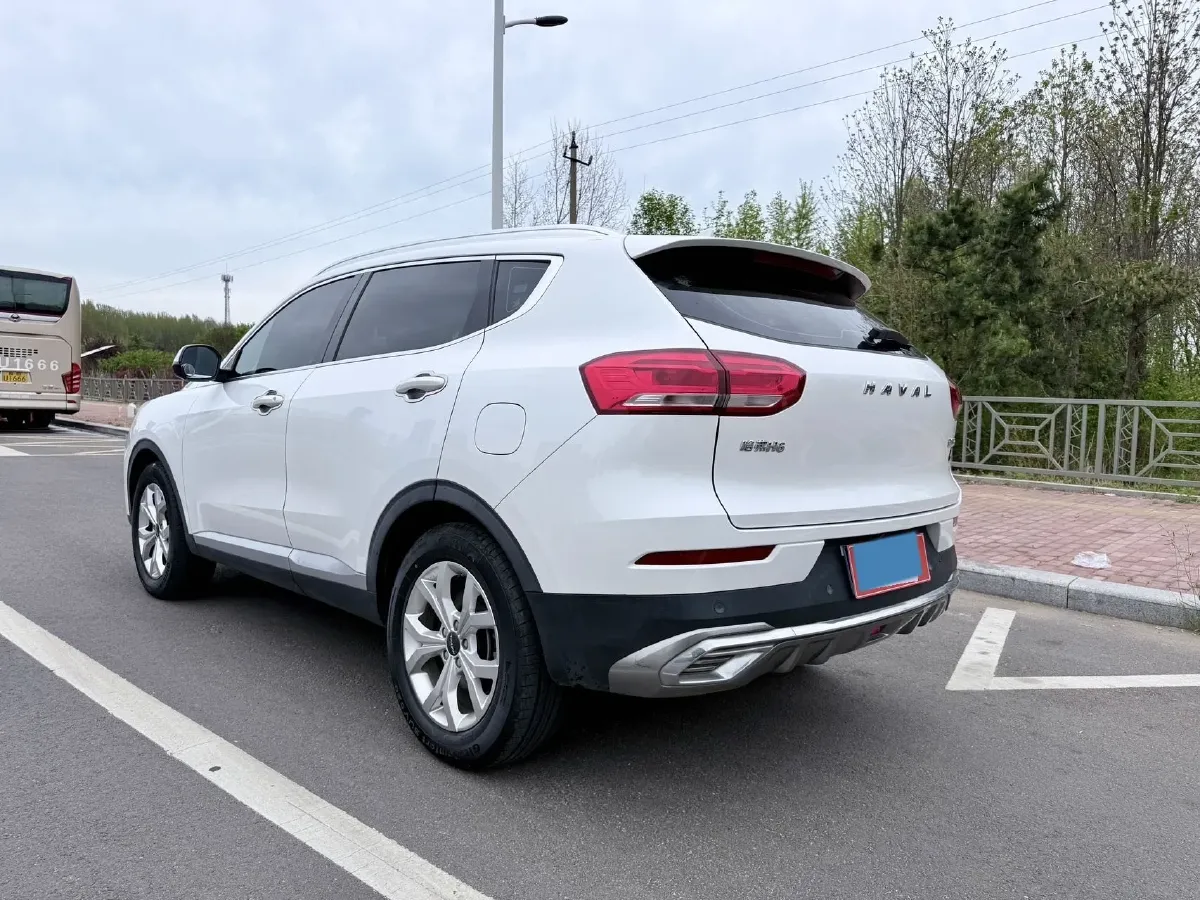 2021 Haval H6 1.5T 150HP L4 7DCT,autocango,china used car exporter,china ev exporter,chinese used car exporter,chinese used ev exporter