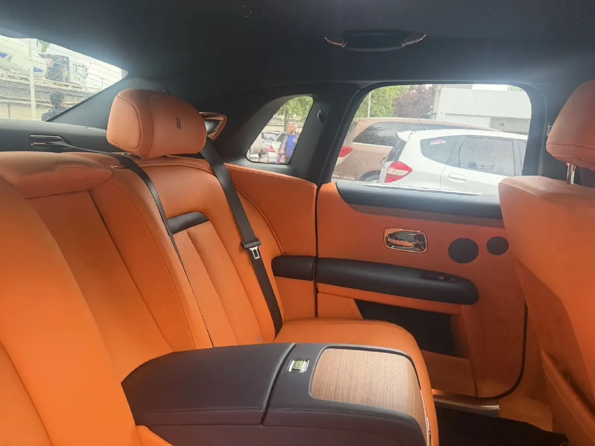 2021 Rolls-Royce Ghost 6.7T 571HP V12 8AT,autocango,china used car exporter,china ev exporter,chinese used car exporter,chinese used ev exporter