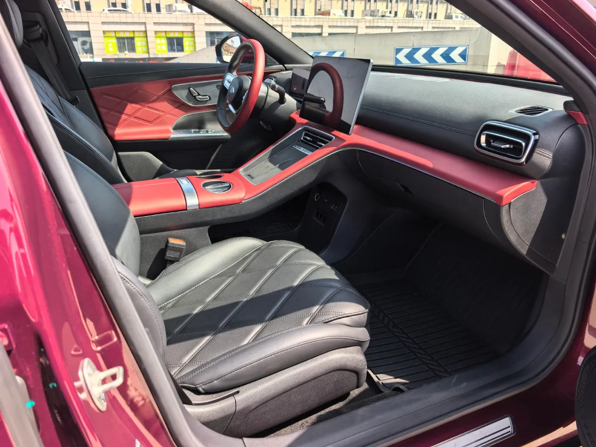 2025 Fulwin FulwinA9L 1.5T 156HP L4 1DHT PHEV,autocango,china used car exporter,china ev exporter,chinese used car exporter,chinese used ev exporter