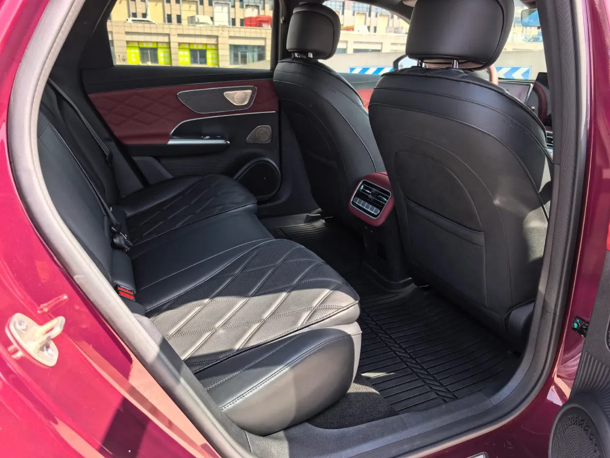 2025 Fulwin FulwinA9L 1.5T 156HP L4 1DHT PHEV,autocango,china used car exporter,china ev exporter,chinese used car exporter,chinese used ev exporter